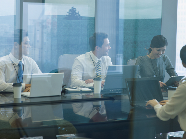 CEO 인사말 이미지